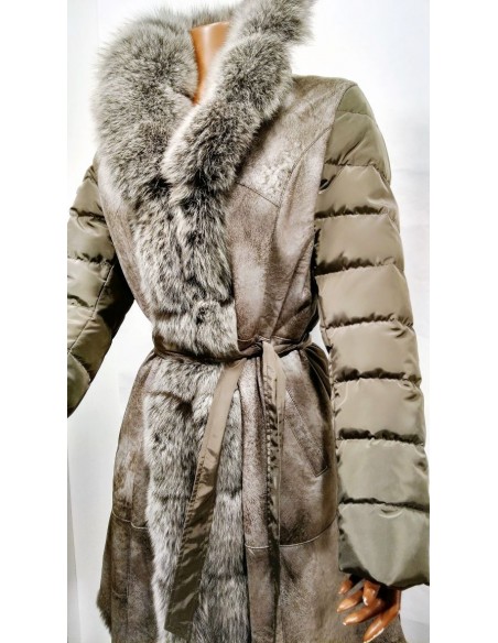 Abrigo de pelo combinado con textil