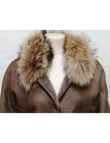 Abrigo piel vuelta mujer