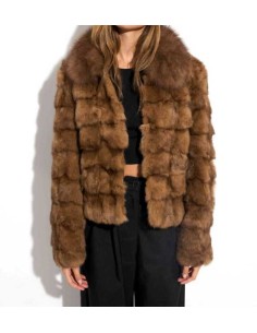 Chaqueta de pelo con cuello de zorro