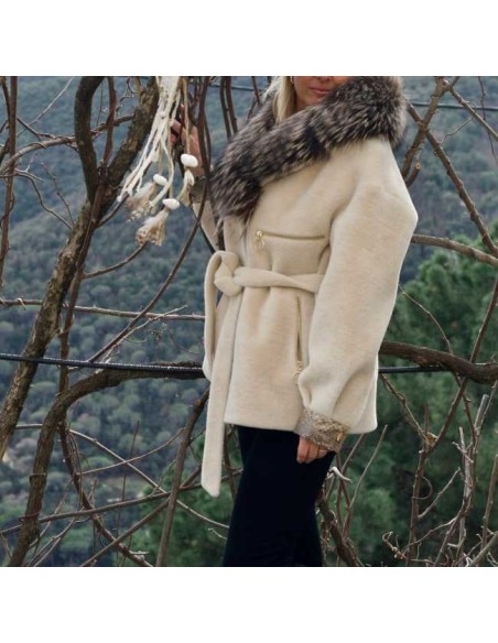 Parka combinado con cuello de pelo