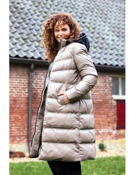 Abrigo mujer de piel con capucha desmontable