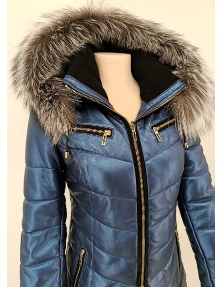 Chaqueta de piel acolchada con capucha desmontable