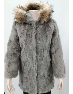 Abrigo de pelo con capucha de zorro