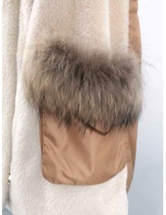 Parka combinada con pelo