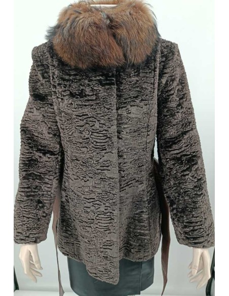 Chaquetón de textil con cuello de pelo