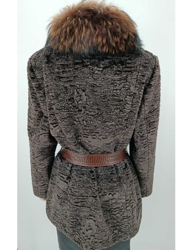 Chaquetón de textil con cuello de pelo