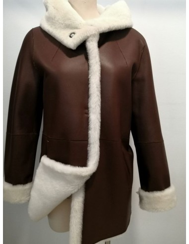 Chaqueta piel vuelta reversible con capucha