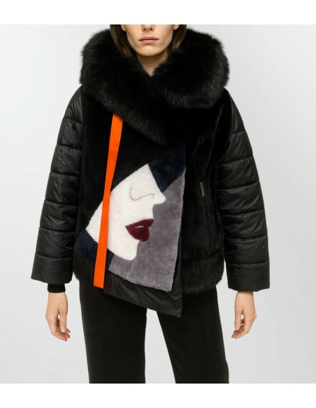 Chaqueta de pelo combinada