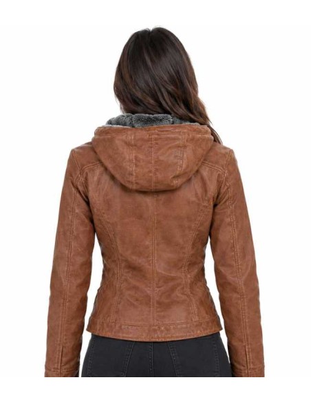 Cazadora de piel con capucha desmontable